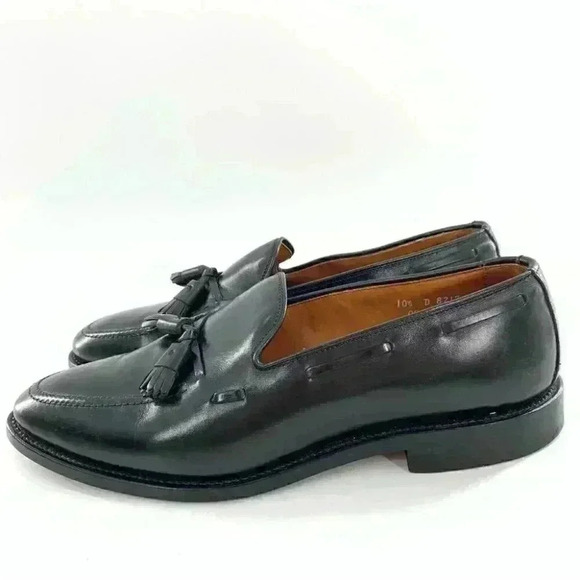 Allen Edmonds mens size 10.5 Grayson black calf leather tassel slip on loafers main image 4